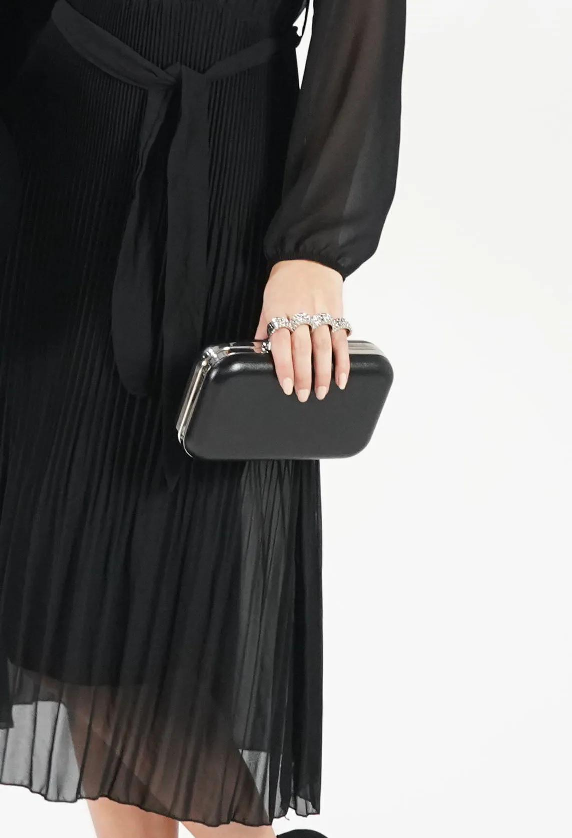 Black 4 Ring Clutch