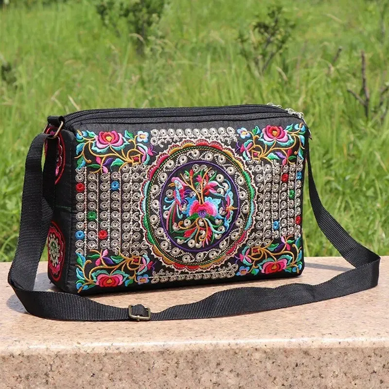 Bohemian Floral Embroidered Crossbody Bag Large Capacity Travel Shoulder Bags