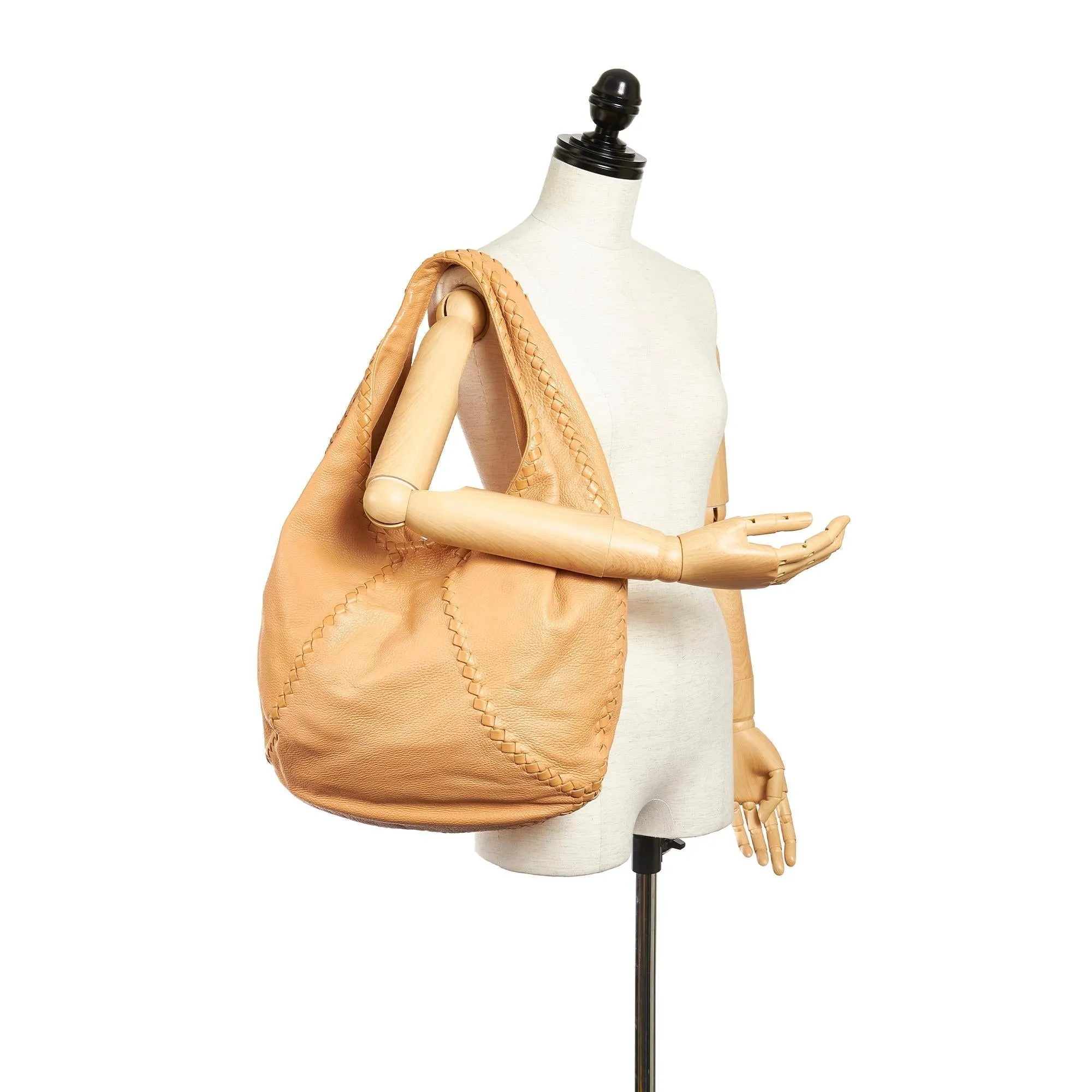 Bottega Veneta Baseball Leather Hobo Bag (SHG-27143)