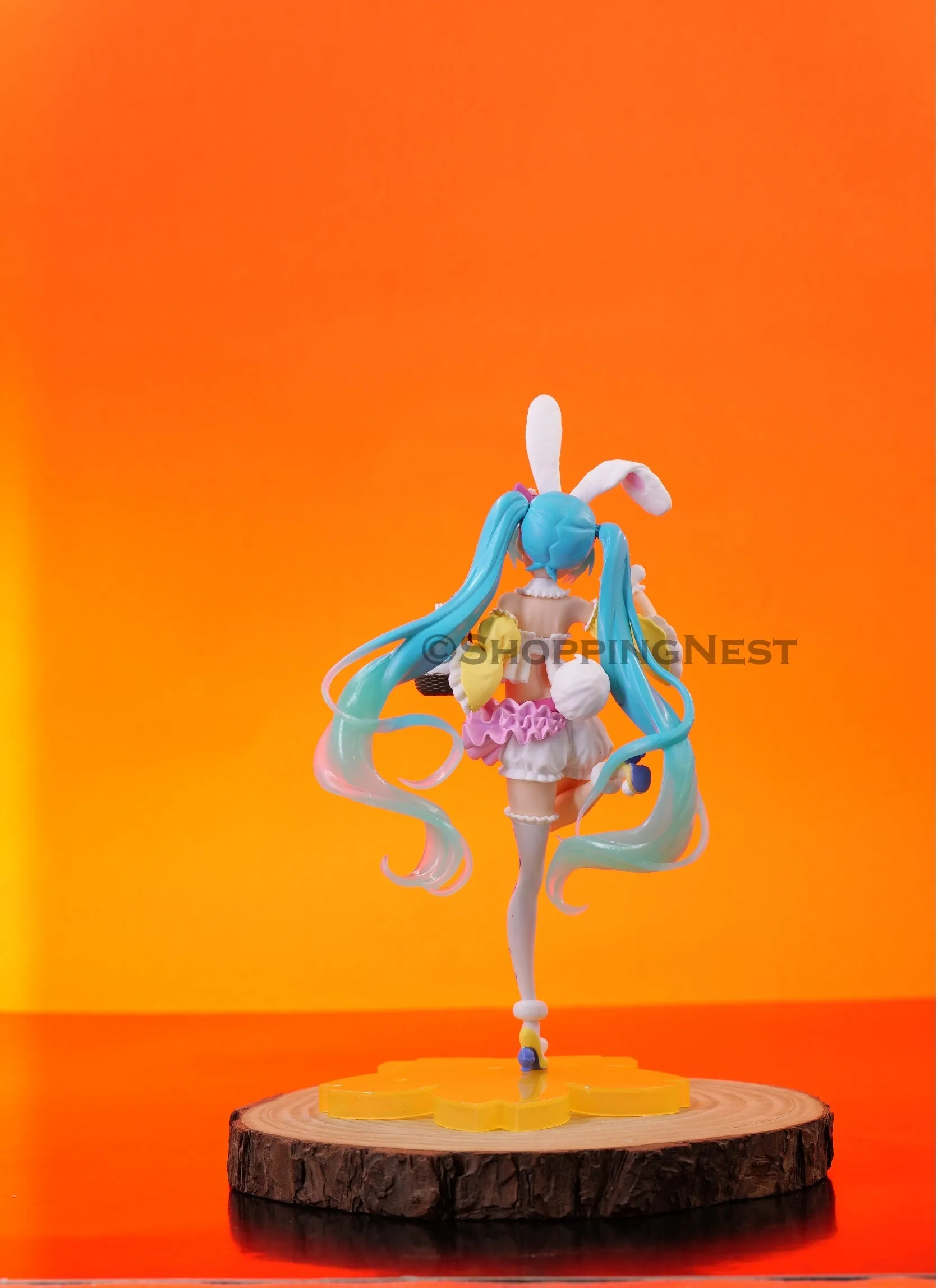 Hatsune Miku Waifu Yellow with basket Action Figure | 22 Cms |