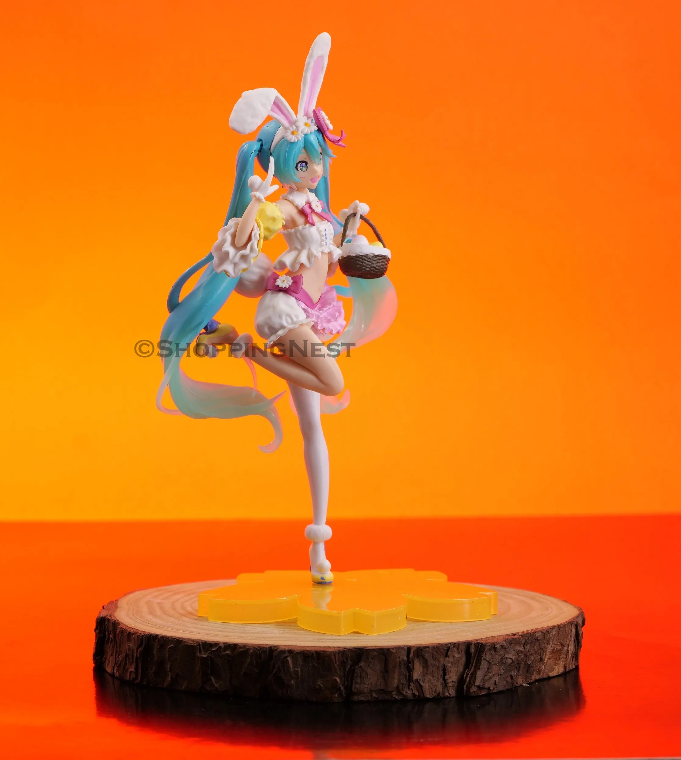 Hatsune Miku Waifu Yellow with basket Action Figure | 22 Cms |