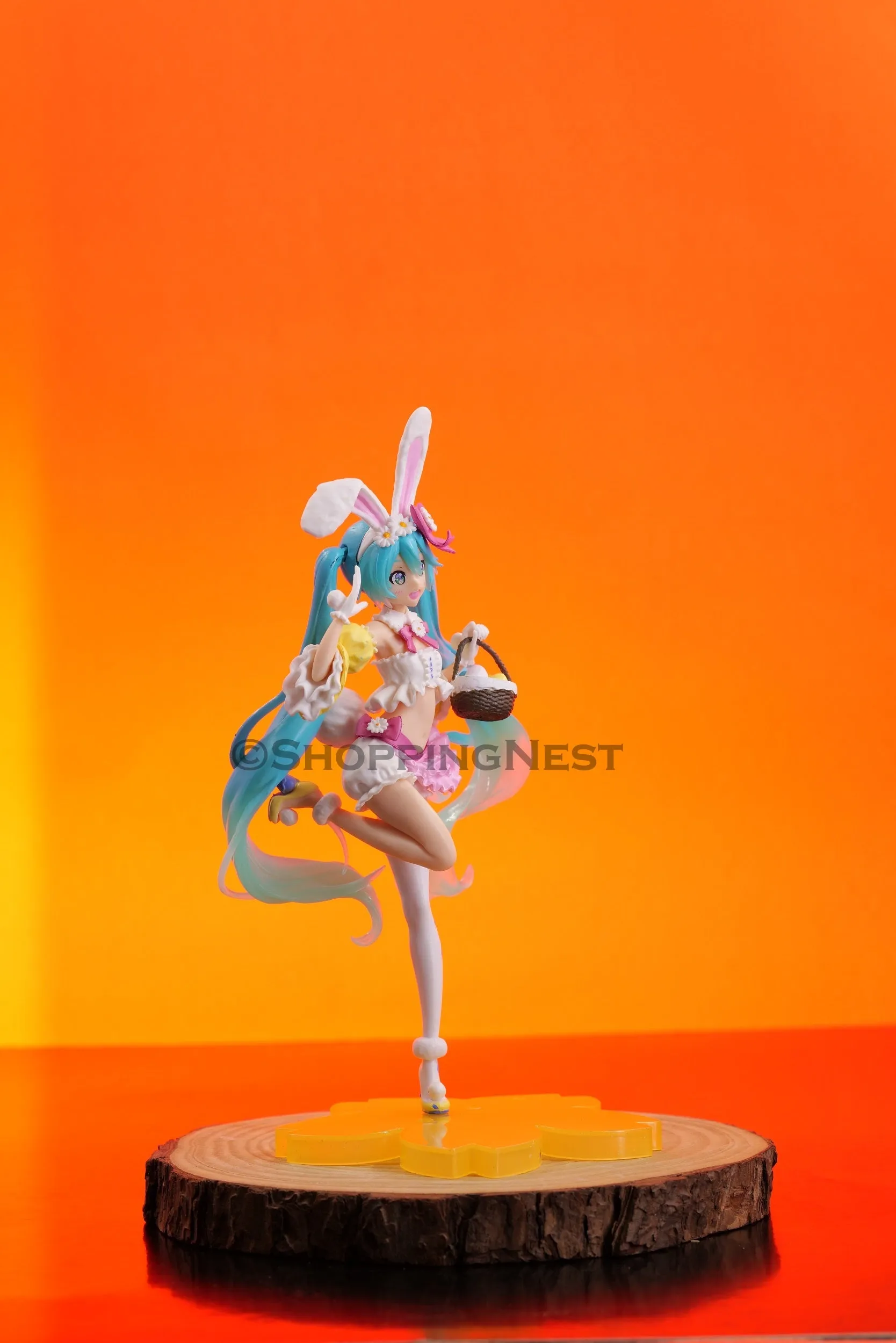 Hatsune Miku Waifu Yellow with basket Action Figure | 22 Cms |