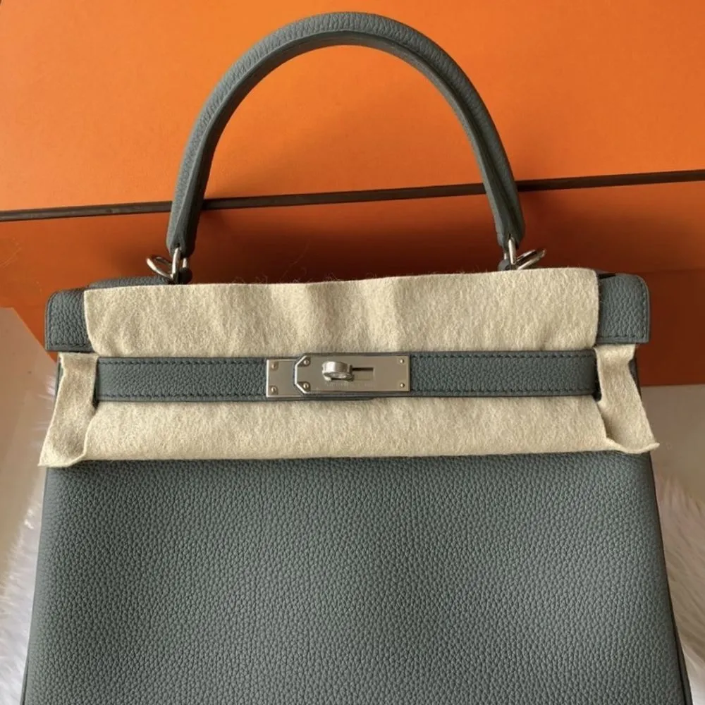 Hermès Kelly 28 Vert Amande Togo Palladium Hardware PHW