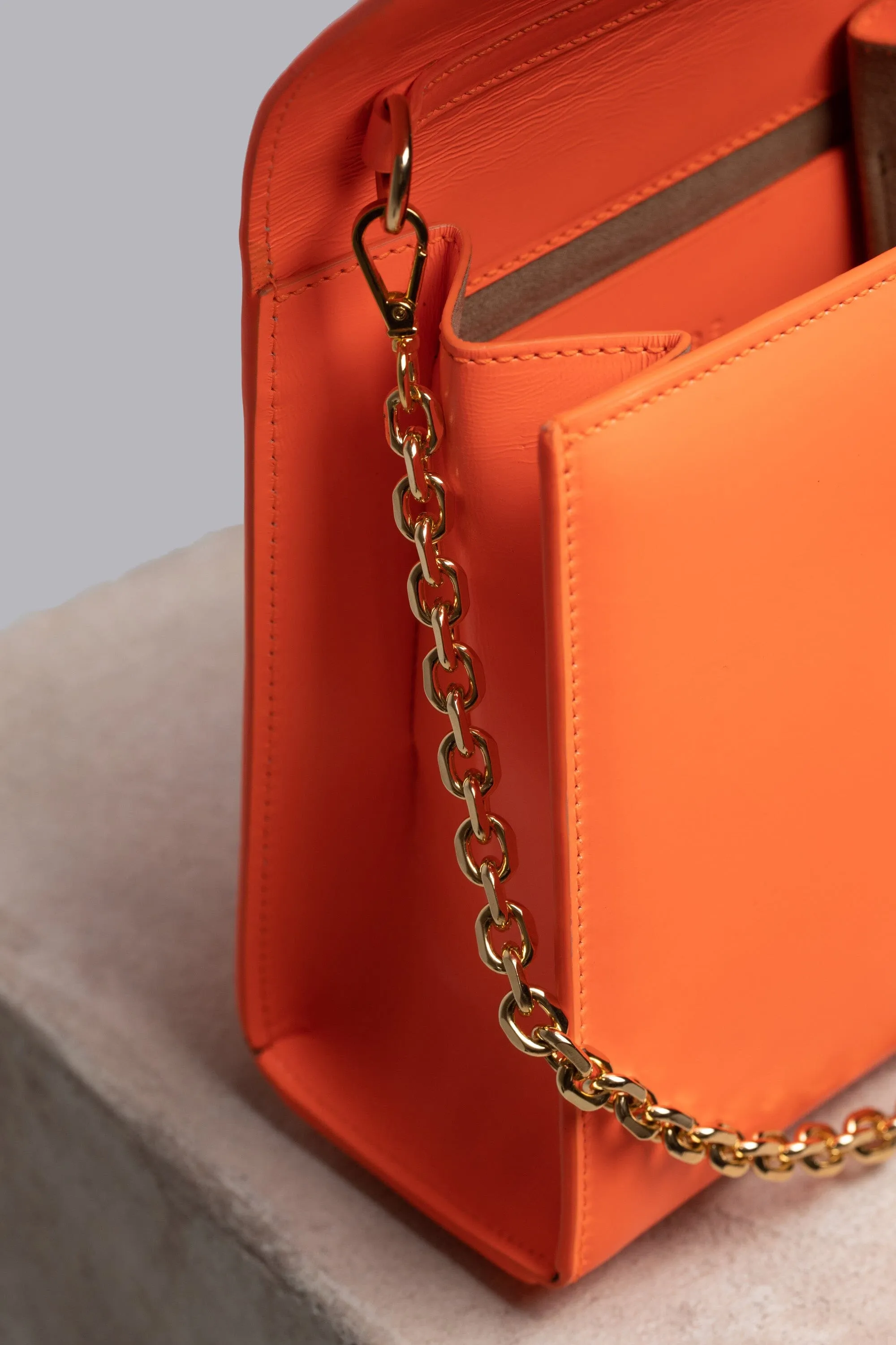 Loop Bag in Neon Leather