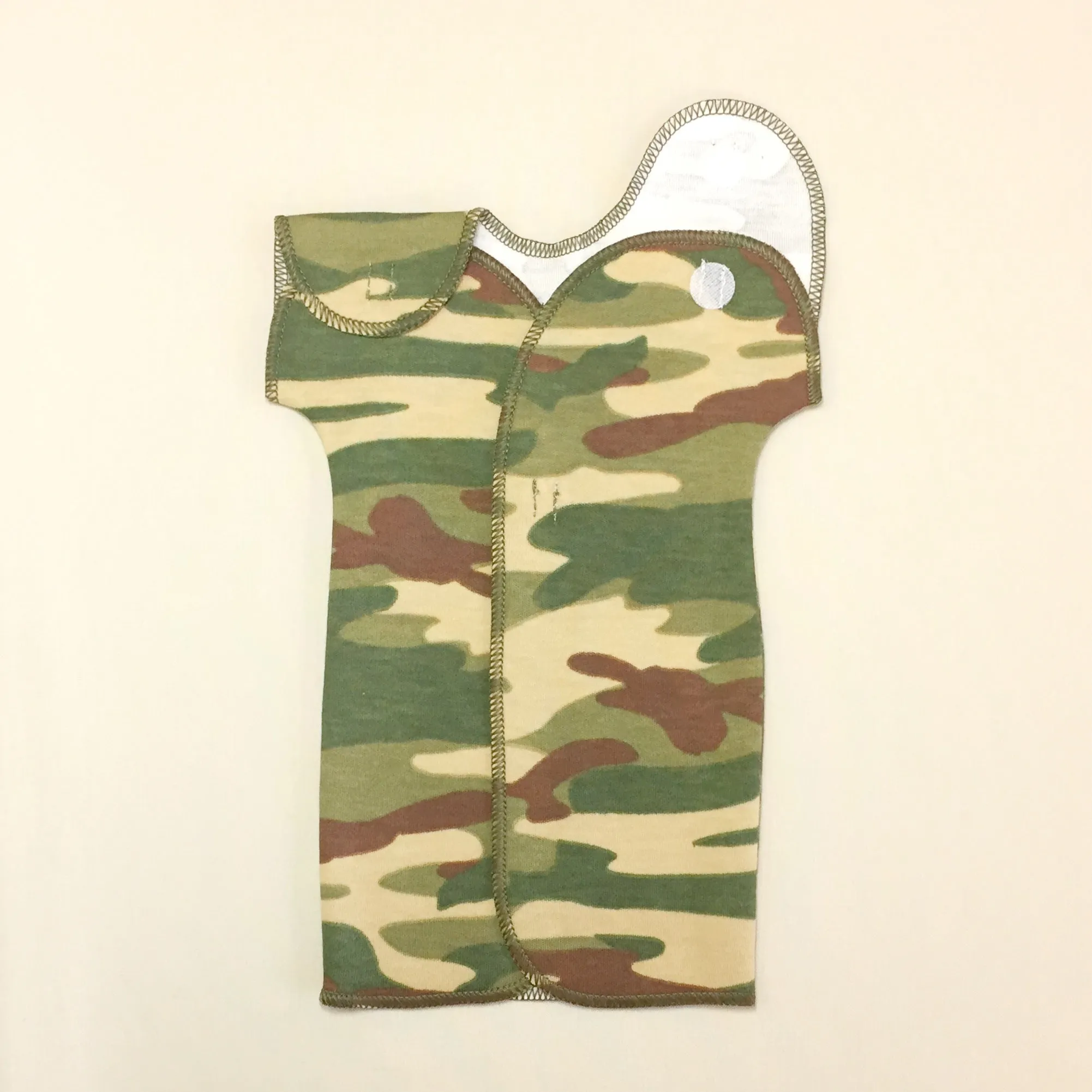 NICU Friendly Gown Camouflage