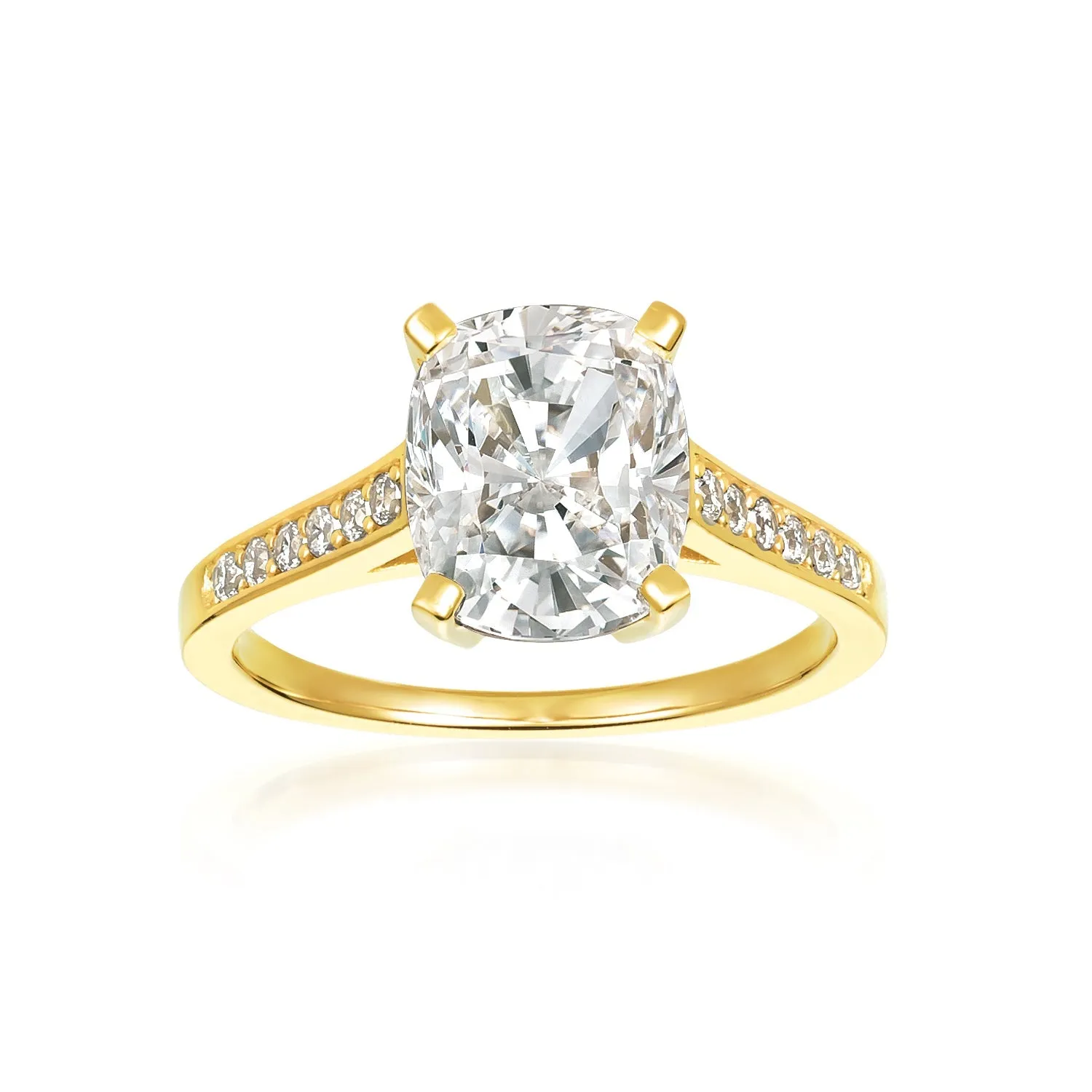 Radiant Cushion Cut Ring Finished in 18kt Yellow Gold