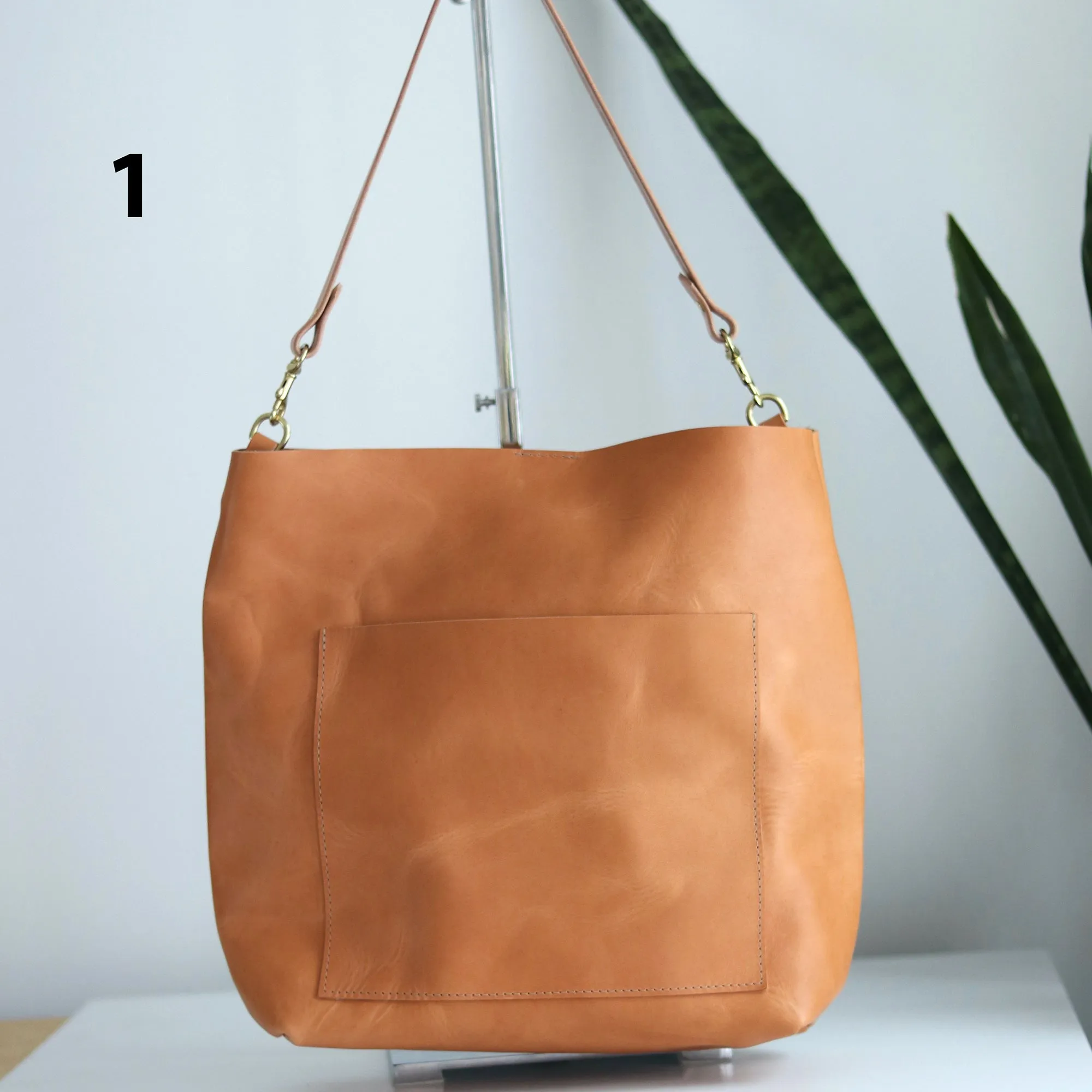 Seconds Sale - Leather Day Bag - Beige