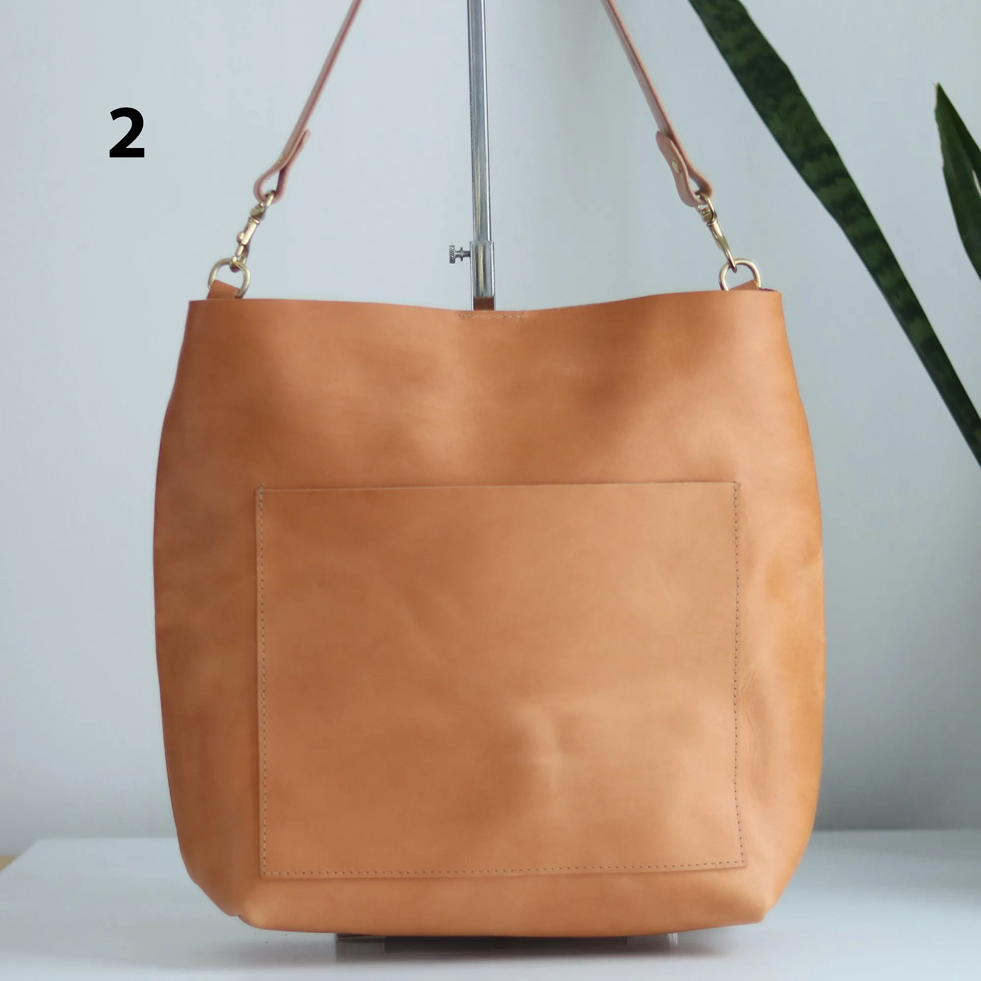 Seconds Sale - Leather Day Bag - Beige