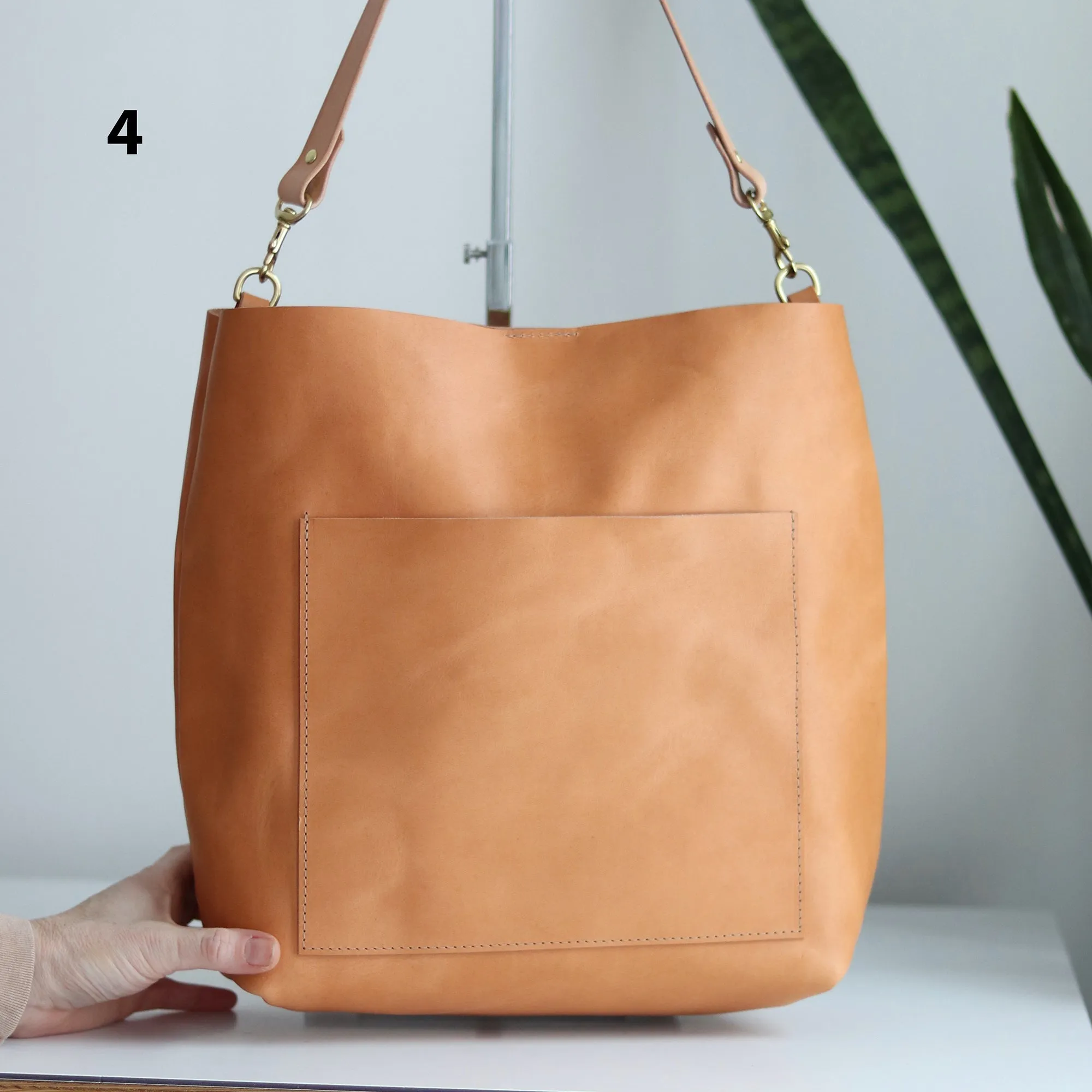 Seconds Sale - Leather Day Bag - Beige