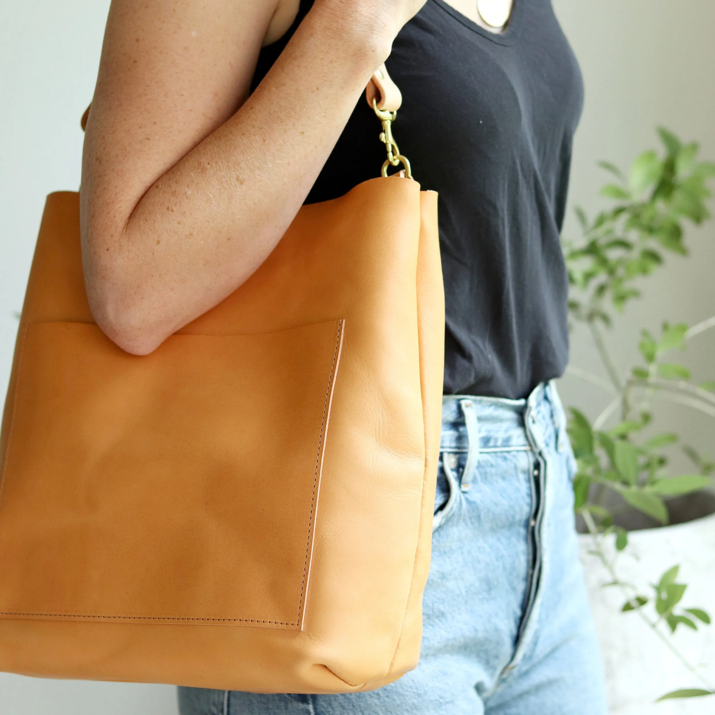 Seconds Sale - Leather Day Bag - Beige