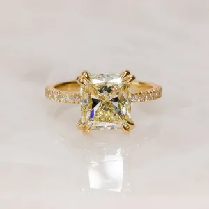 Sigiza Hidden Halo Natural Radiant  Diamond Engagement Ring