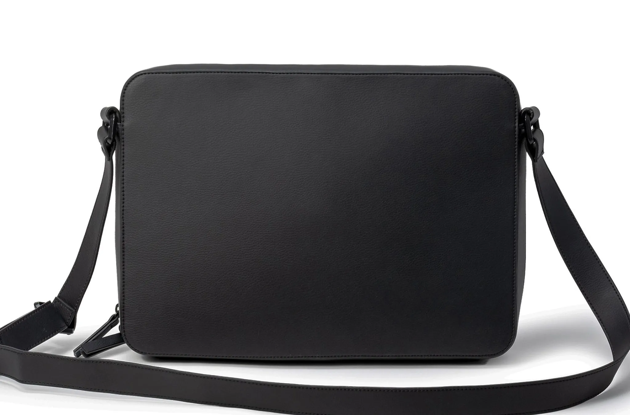 The Tech Messenger Bag - Sample Sale